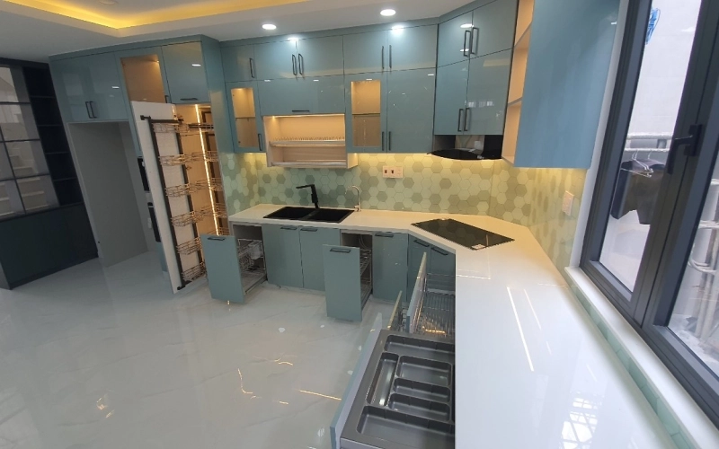 THI CÔNG BẾP NHÀ ANH CHUNG - Q6